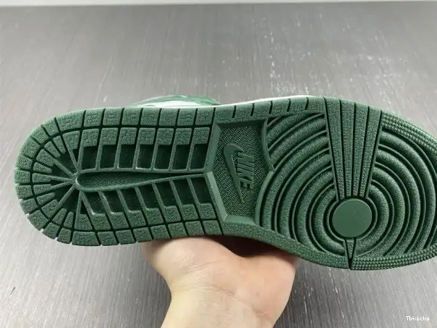 Cheap TBK OG Air DZ5485-303 Gorge High Green 1 Jordan 0430